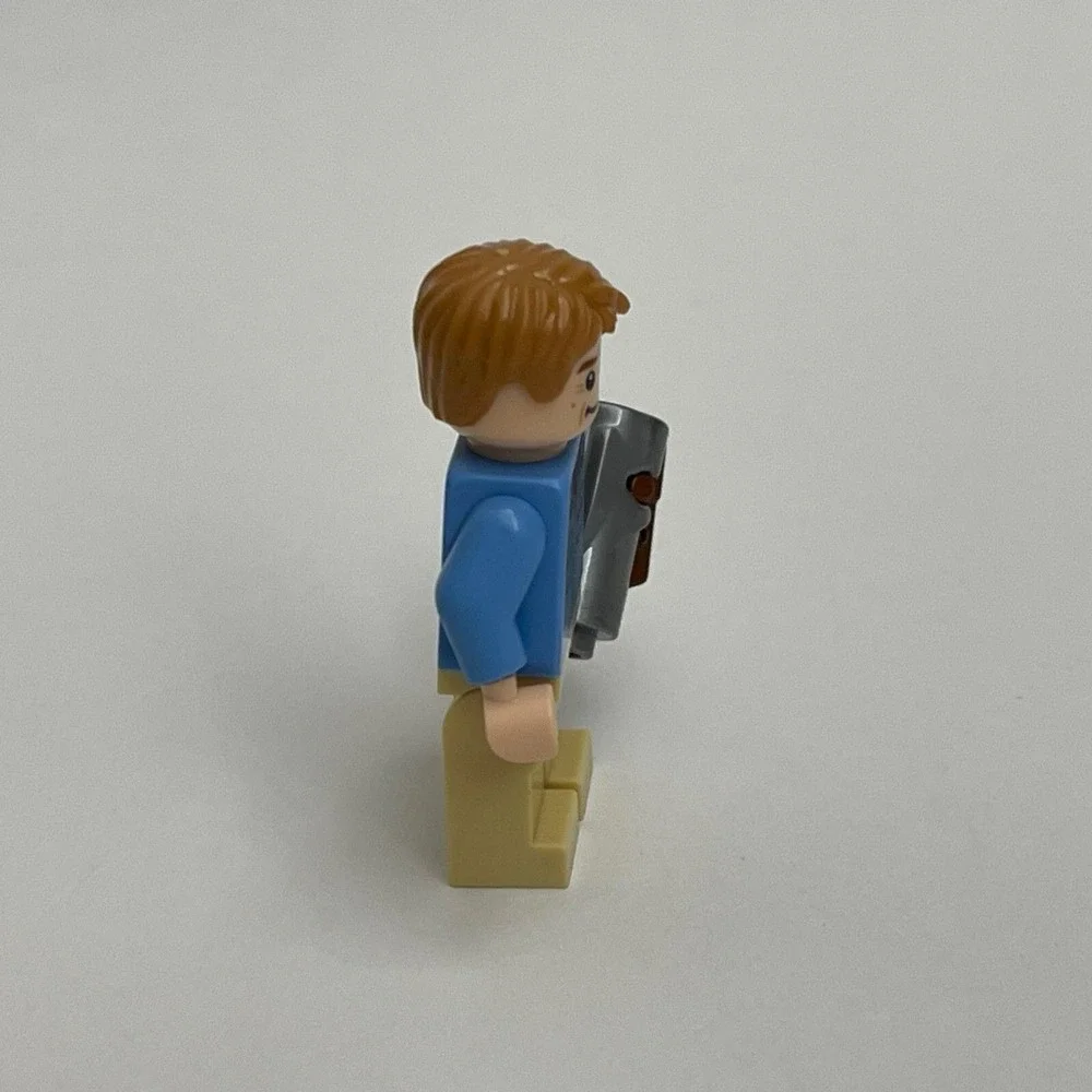 Lego Minifigure Minifig with‎ Weapon Replacement Part Piece
